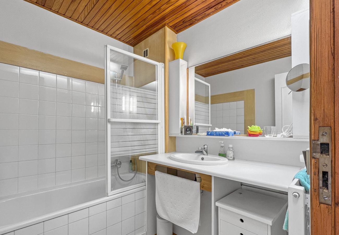 Apartment in Les Carroz d'Arâches - ARA32 Appartement 8 Pers Centre Station Carroz Apartment in Les Carroz d'Arâches - ARA32 Appartement 8 Pers Centre Station Carroz