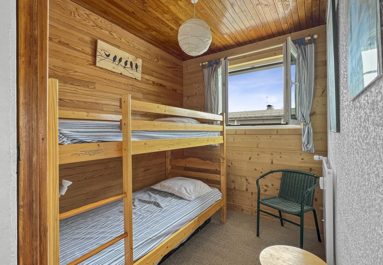 Apartment in Les Carroz d'Arâches - ARA32 Appartement 8 Pers Centre Station Carroz Apartment in Les Carroz d'Arâches - ARA32 Appartement 8 Pers Centre Station Carroz