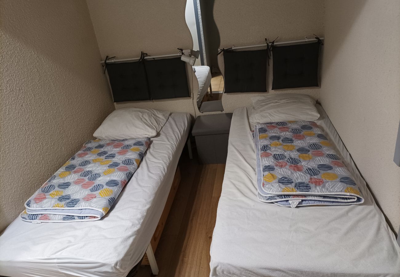 Studio in Les Carroz d'Arâches - BA112 Studio 4 Pers Pied de pistes Carroz Studio in Les Carroz d'Arâches - BA112 Studio 4 Pers Pied de pistes Carroz