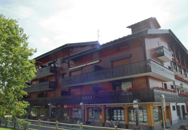 Studio in Les Carroz d'Arâches - CA228 - Studio  4/5 Pers centre des Carroz Studio in Les Carroz d'Arâches - CA228 - Studio  4/5 Pers centre des Carroz