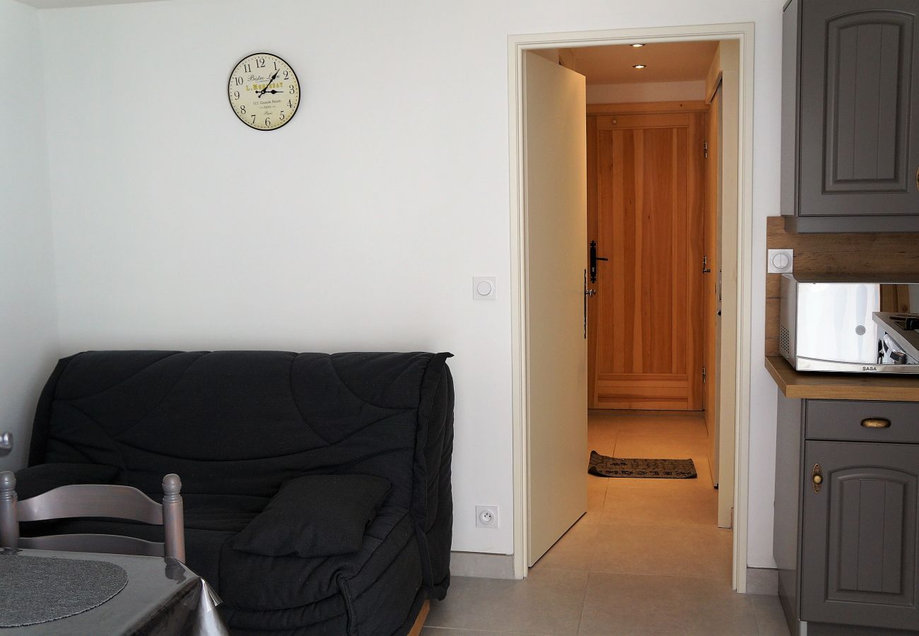 Studio in Les Carroz d'Arâches - VAR50 - Studio cabine 4 Pers centre des Carroz Studio in Les Carroz d'Arâches - VAR50 - Studio cabine 4 Pers centre des Carroz