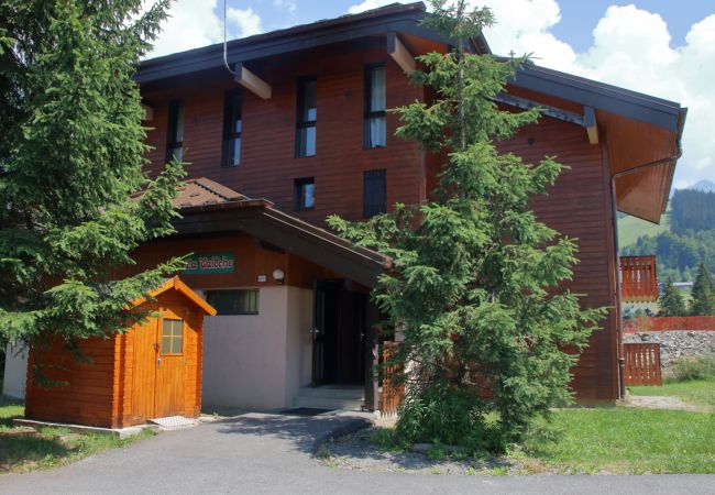 Studio in Les Carroz d'Arâches - CAL02 -  Studio 4 Pers centre des Carroz Studio in Les Carroz d'Arâches - CAL02 -  Studio 4 Pers centre des Carroz