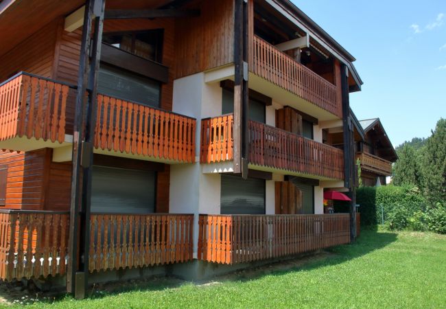 Studio in Les Carroz d'Arâches - CAL02 -  Studio 4 Pers centre des Carroz Studio in Les Carroz d'Arâches - CAL02 -  Studio 4 Pers centre des Carroz