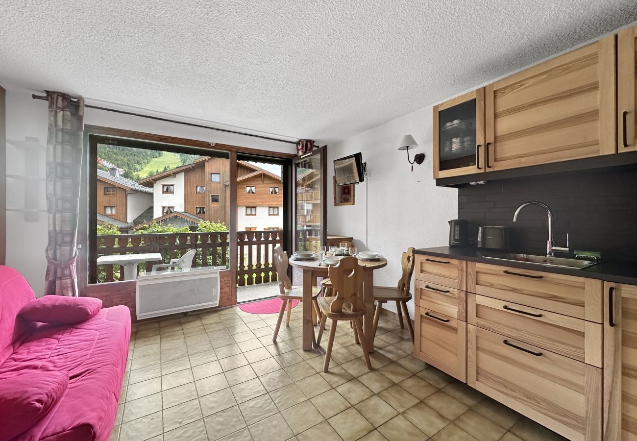 Studio in Les Carroz d'Arâches - CAL02 -  Studio 4 Pers centre des Carroz