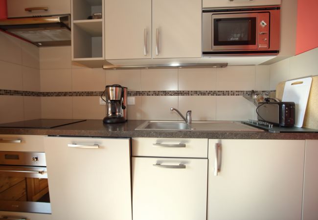 Apartment in Les Carroz d'Arâches - CH3CA - 3 Pièces cabine 8 pers aux Carroz Apartment in Les Carroz d'Arâches - CH3CA - 3 Pièces cabine 8 pers aux Carroz