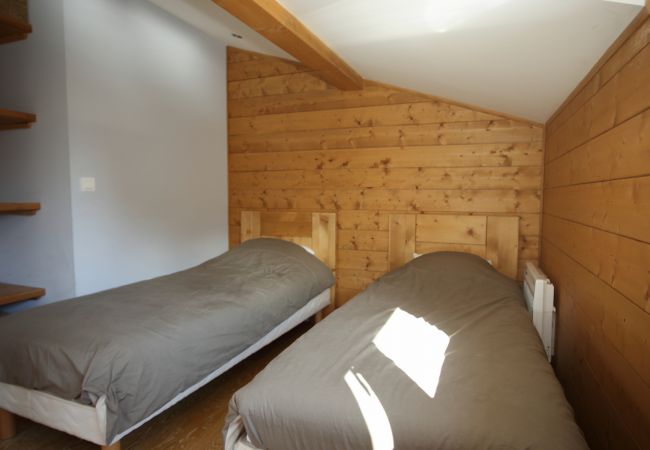 Apartment in Les Carroz d'Arâches - CH3CA - 3 Pièces cabine 8 pers aux Carroz Apartment in Les Carroz d'Arâches - CH3CA - 3 Pièces cabine 8 pers aux Carroz