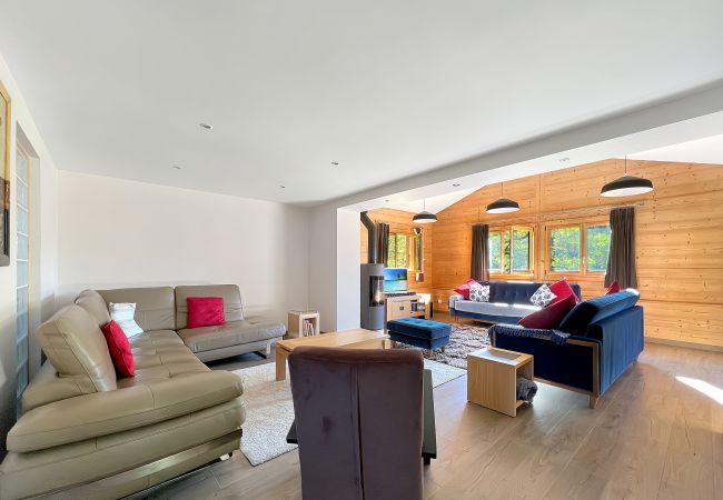 Chalet in Les Carroz d'Arâches - CH228 - Chalet Haut Standing à proximité du centre Chalet in Les Carroz d'Arâches - CH228 - Chalet Haut Standing à proximité du centre