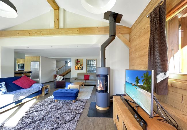 Chalet in Les Carroz d'Arâches - CH228 - Chalet Haut Standing à proximité du centre Chalet in Les Carroz d'Arâches - CH228 - Chalet Haut Standing à proximité du centre