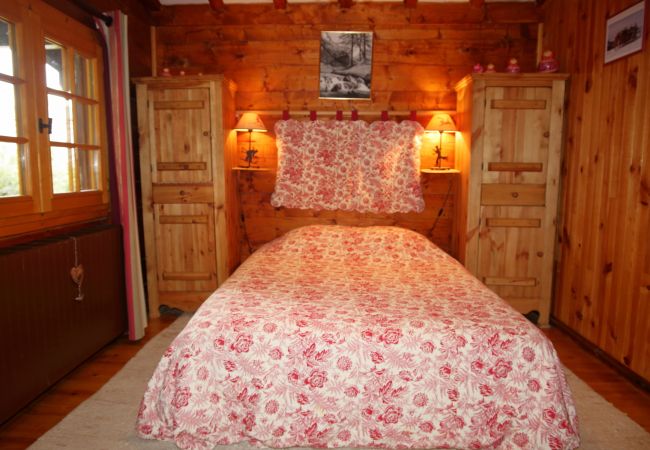 Chalet in Les Carroz d'Arâches - CHBOT - Chalet Beau Tanik 8 Pers aux Carroz Chalet in Les Carroz d'Arâches - CHBOT - Chalet Beau Tanik 8 Pers aux Carroz