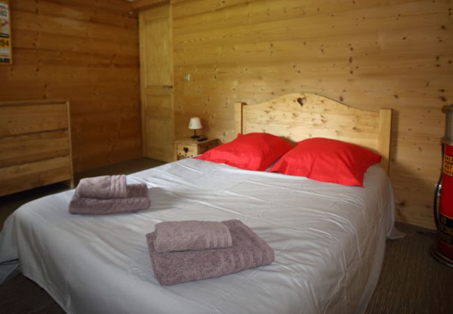 Chalet in Les Carroz d'Arâches - CH719 - Chalet 10 Pers aux Carroz Chalet in Les Carroz d'Arâches - CH719 - Chalet 10 Pers aux Carroz