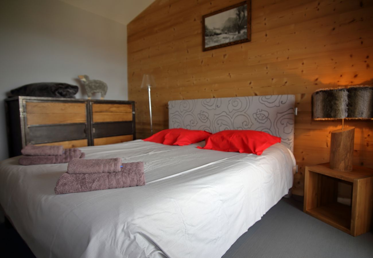 Chalet in Les Carroz d'Arâches - CH719 - Chalet 10 Pers aux Carroz Chalet in Les Carroz d'Arâches - CH719 - Chalet 10 Pers aux Carroz