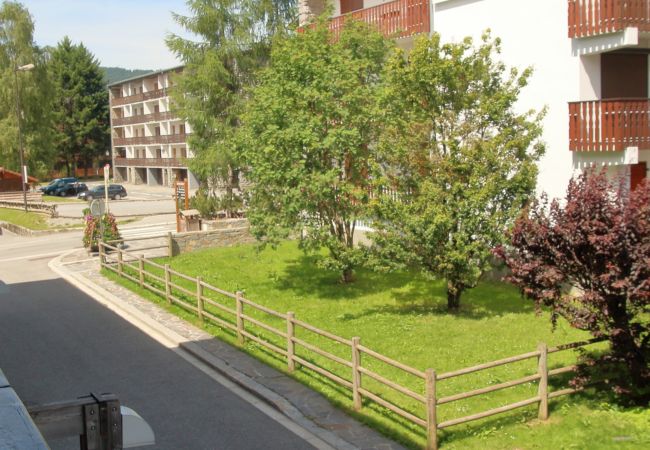 Studio in Les Carroz d'Arâches - CA111 - Studio 4 pers centre des Carroz Studio in Les Carroz d'Arâches - CA111 - Studio 4 pers centre des Carroz