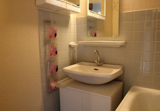 Studio in Les Carroz d'Arâches - CL342 - Studette 2/3 Pers centre des Carroz Studio in Les Carroz d'Arâches - CL342 - Studette 2/3 Pers centre des Carroz