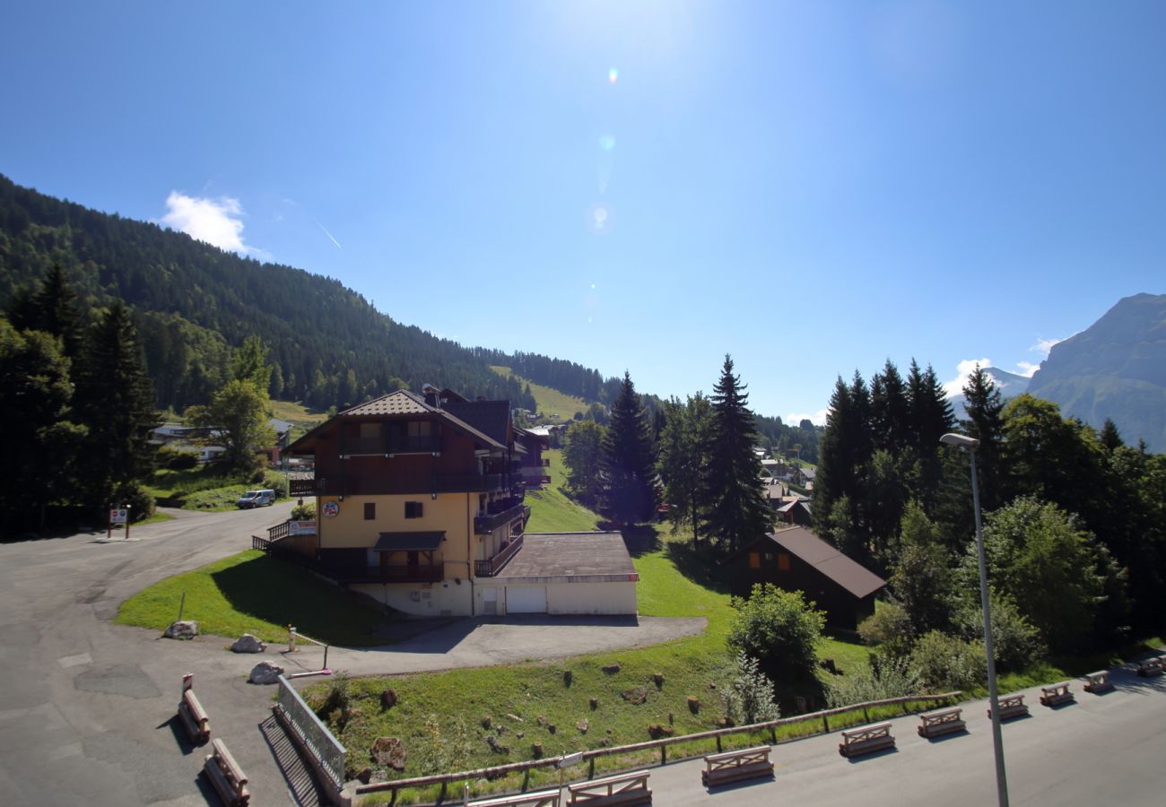 Apartment in Les Carroz d'Arâches - OB222 -  2 pièces Mezzanine 6 pers pieds de pistes Apartment in Les Carroz d'Arâches - OB222 -  2 pièces Mezzanine 6 pers pieds de pistes