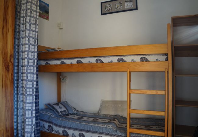 Studio in Les Carroz d'Arâches - NAN01 - Studio 4 Pers Télécabine Studio in Les Carroz d'Arâches - NAN01 - Studio 4 Pers Télécabine