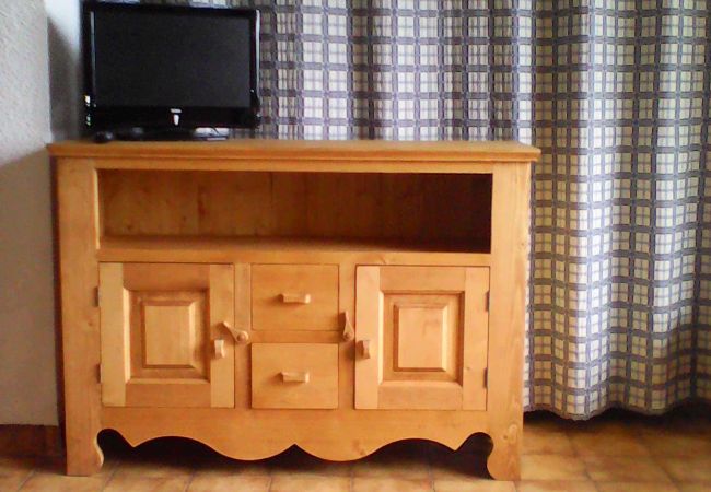 Studio in Les Carroz d'Arâches - NAN01 - Studio 4 Pers Télécabine Studio in Les Carroz d'Arâches - NAN01 - Studio 4 Pers Télécabine