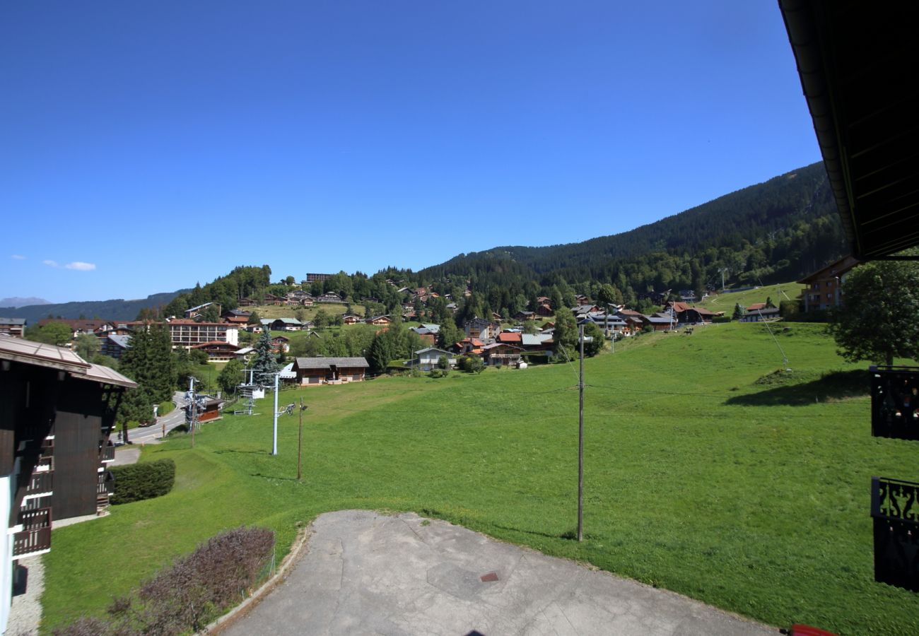 Studio in Les Carroz d'Arâches - PE255 Studio 4 pers proximité centre village Studio in Les Carroz d'Arâches - PE255 Studio 4 pers proximité centre village