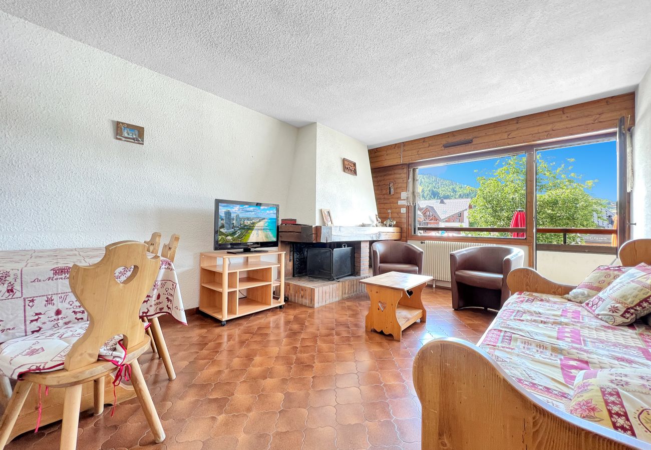 Apartment in Les Carroz d'Arâches - SL127 - 2 Pièces 4 Pers centre Carroz