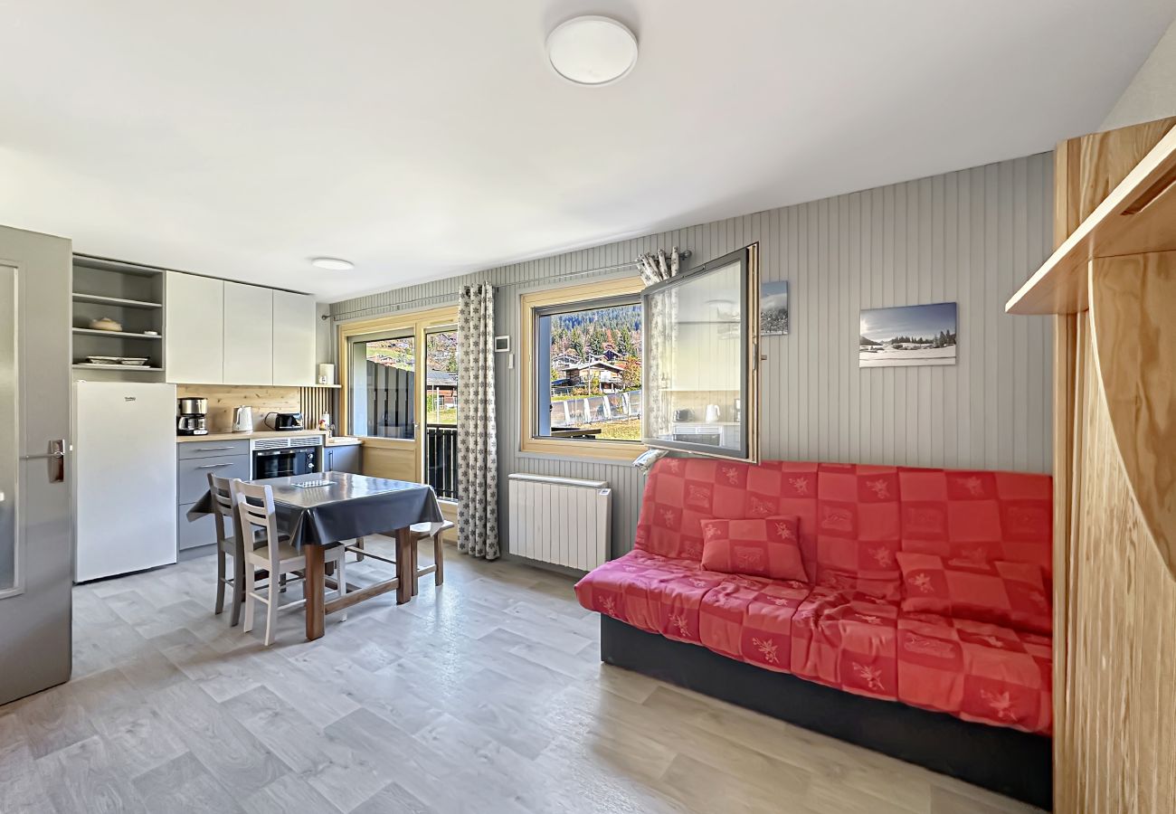 Studio in Les Carroz d'Arâches - THA1B - Studio 4/5 Pers Pied de Pistes Studio in Les Carroz d'Arâches - THA1B - Studio 4/5 Pers Pied de Pistes