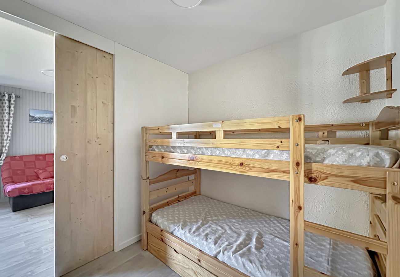 Studio in Les Carroz d'Arâches - THA1B - Studio 4/5 Pers Pied de Pistes Studio in Les Carroz d'Arâches - THA1B - Studio 4/5 Pers Pied de Pistes