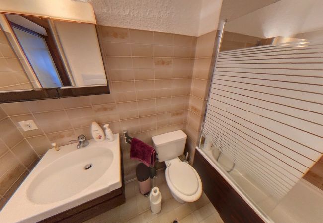 Studio in Les Carroz d'Arâches - OEI20 - Studio 4/5 Pers proche centre Carroz Studio in Les Carroz d'Arâches - OEI20 - Studio 4/5 Pers proche centre Carroz