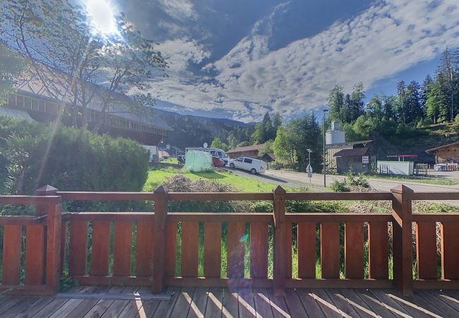 Chalet in Les Carroz d'Arâches - CHBLP - Chalet 4/6 personnes proximité des Carroz Chalet in Les Carroz d'Arâches - CHBLP - Chalet 4/6 personnes proximité des Carroz