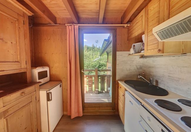 Chalet in Les Carroz d'Arâches - CHBLP - Chalet 4/6 personnes proximité des Carroz Chalet in Les Carroz d'Arâches - CHBLP - Chalet 4/6 personnes proximité des Carroz