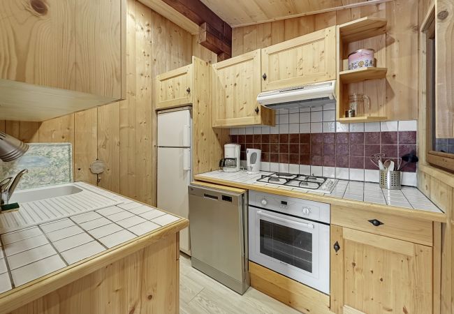 Chalet in Les Carroz d'Arâches - CH201 Chalet 6 Pers Proximité village Chalet in Les Carroz d'Arâches - CH201 Chalet 6 Pers Proximité village