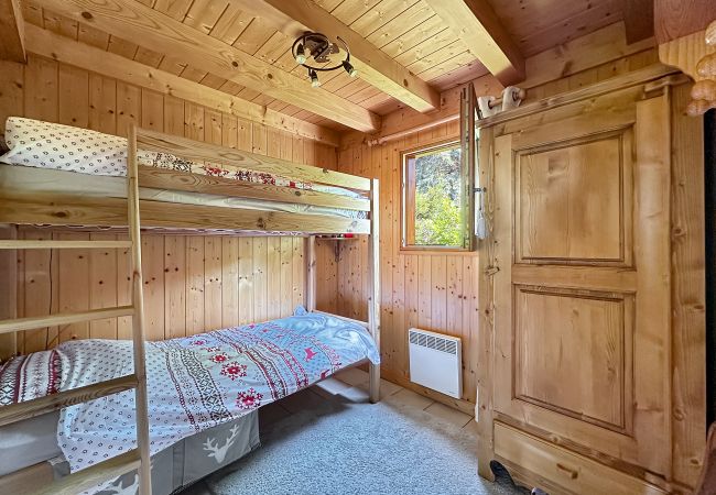 Chalet in Les Carroz d'Arâches - CH143 - Chalet cosy 6 pers. proche télécabine Chalet in Les Carroz d'Arâches - CH143 - Chalet cosy 6 pers. proche télécabine