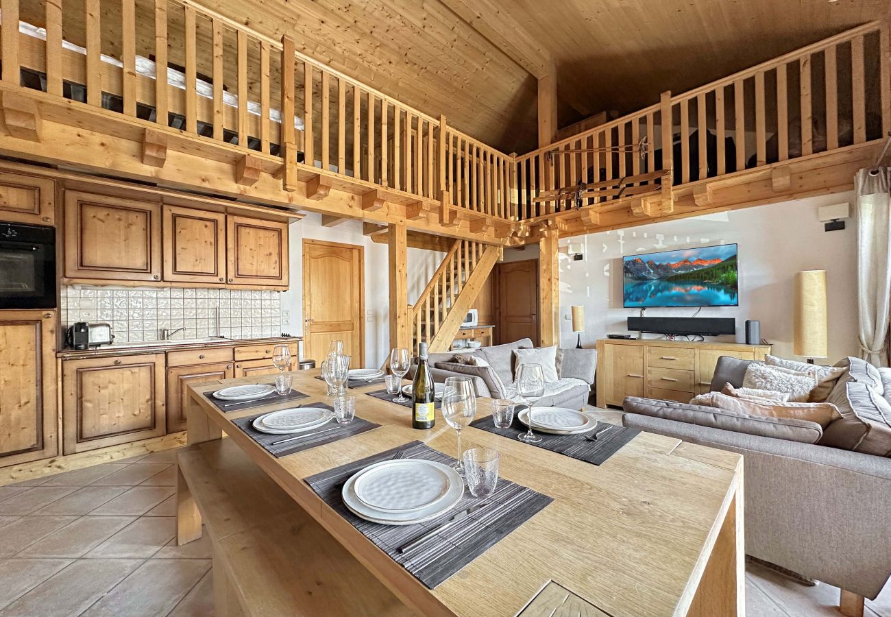 Apartment in Les Carroz d'Arâches - CRIS112 - Duplex 8 personnes centre village