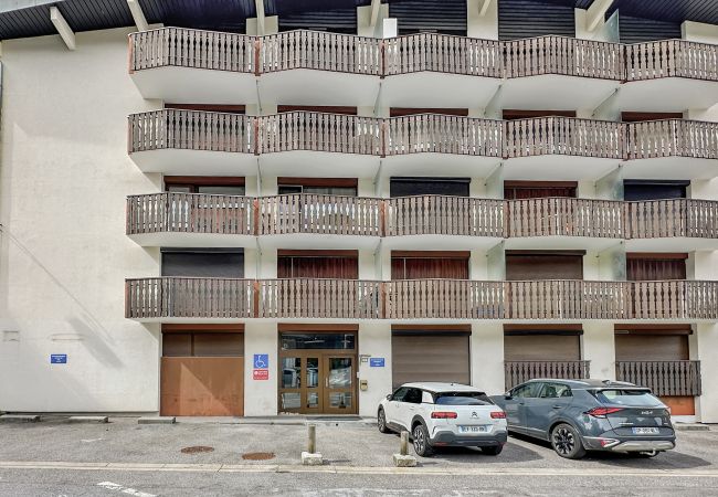 Studio in Les Carroz d'Arâches - CL124 - Studio cabine cosy 4 pers. centre Studio in Les Carroz d'Arâches - CL124 - Studio cabine cosy 4 pers. centre