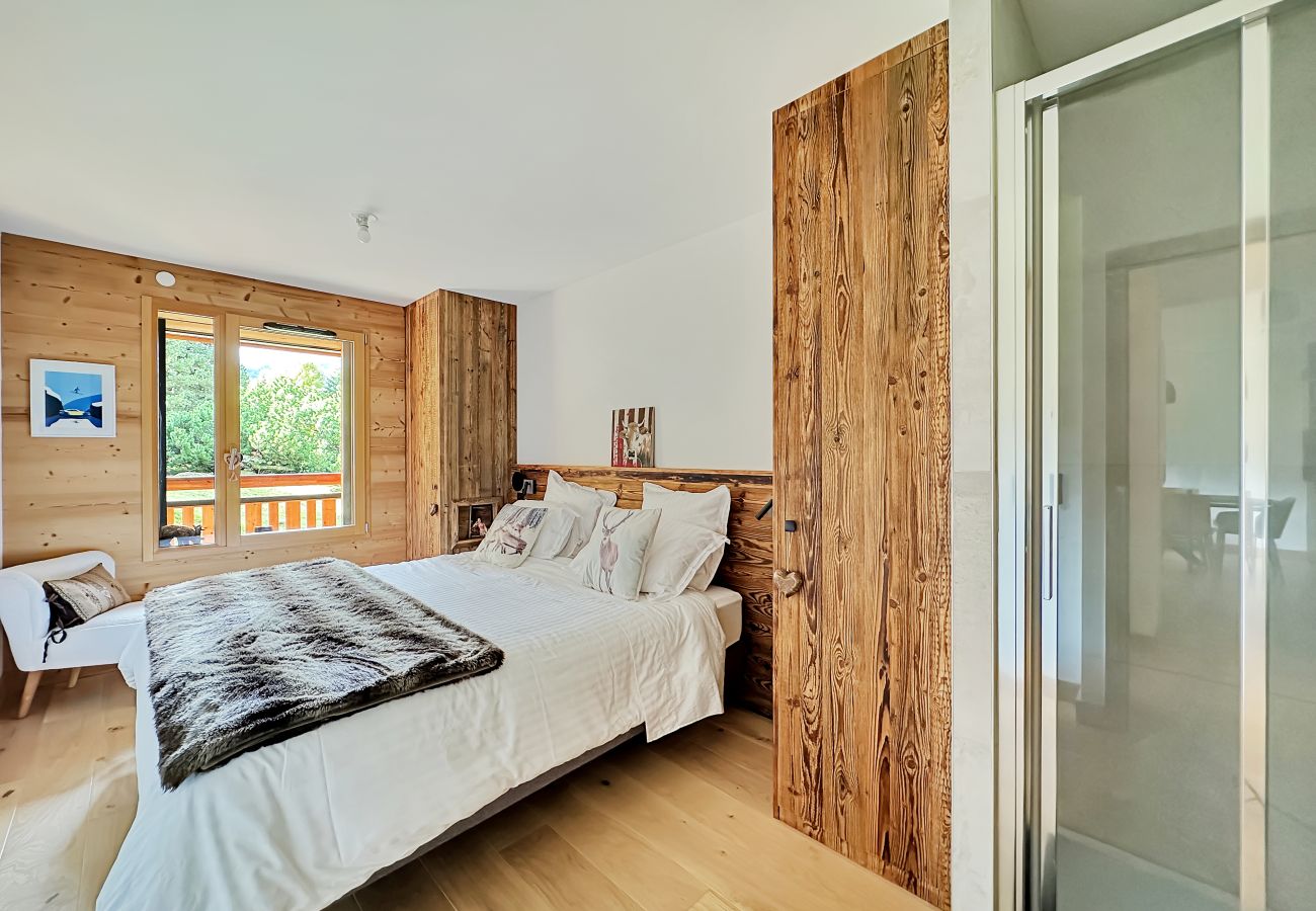 Apartment in Les Carroz d'Arâches - GRD114 -Appartement standing 6 pers. pied de piste Apartment in Les Carroz d'Arâches - GRD114 -Appartement standing 6 pers. pied de piste