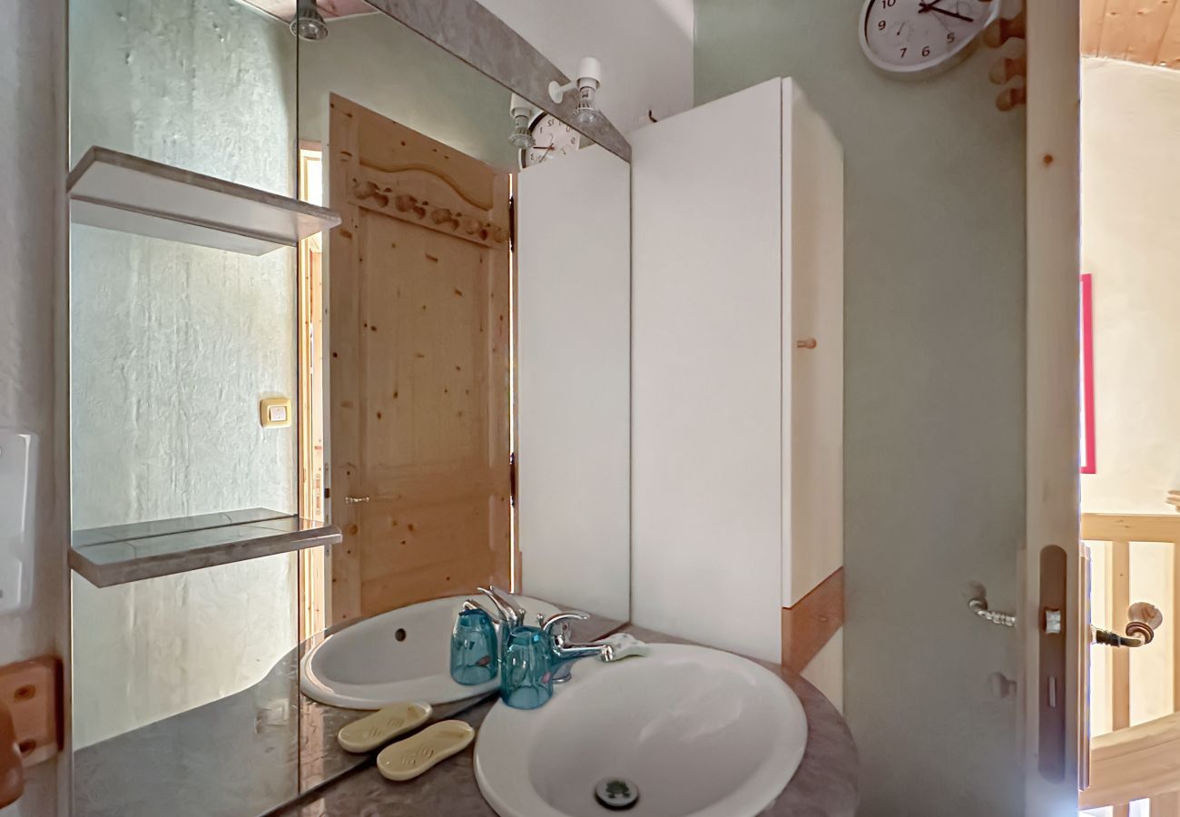 Apartment in Les Carroz d'Arâches - OB219 - 4 pièces Duplex 6 personnes proche pistes Apartment in Les Carroz d'Arâches - OB219 - 4 pièces Duplex 6 personnes proche pistes