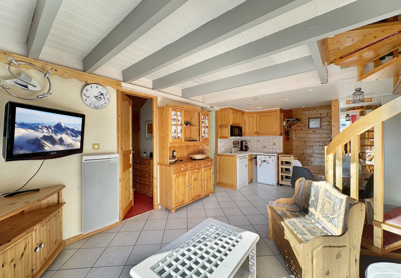 Apartment in Les Carroz d'Arâches - OB219 - 4 pièces Duplex 6 personnes proche pistes Apartment in Les Carroz d'Arâches - OB219 - 4 pièces Duplex 6 personnes proche pistes