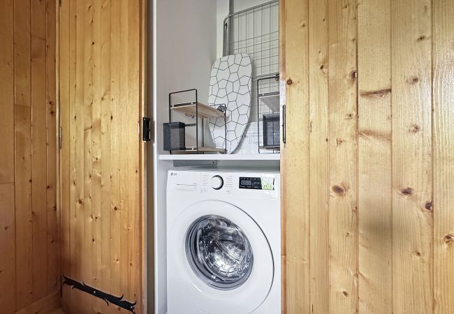 Chalet in Les Carroz d'Arâches - CH402 - Chalet 6 personnes centre village Chalet in Les Carroz d'Arâches - CH402 - Chalet 6 personnes centre village