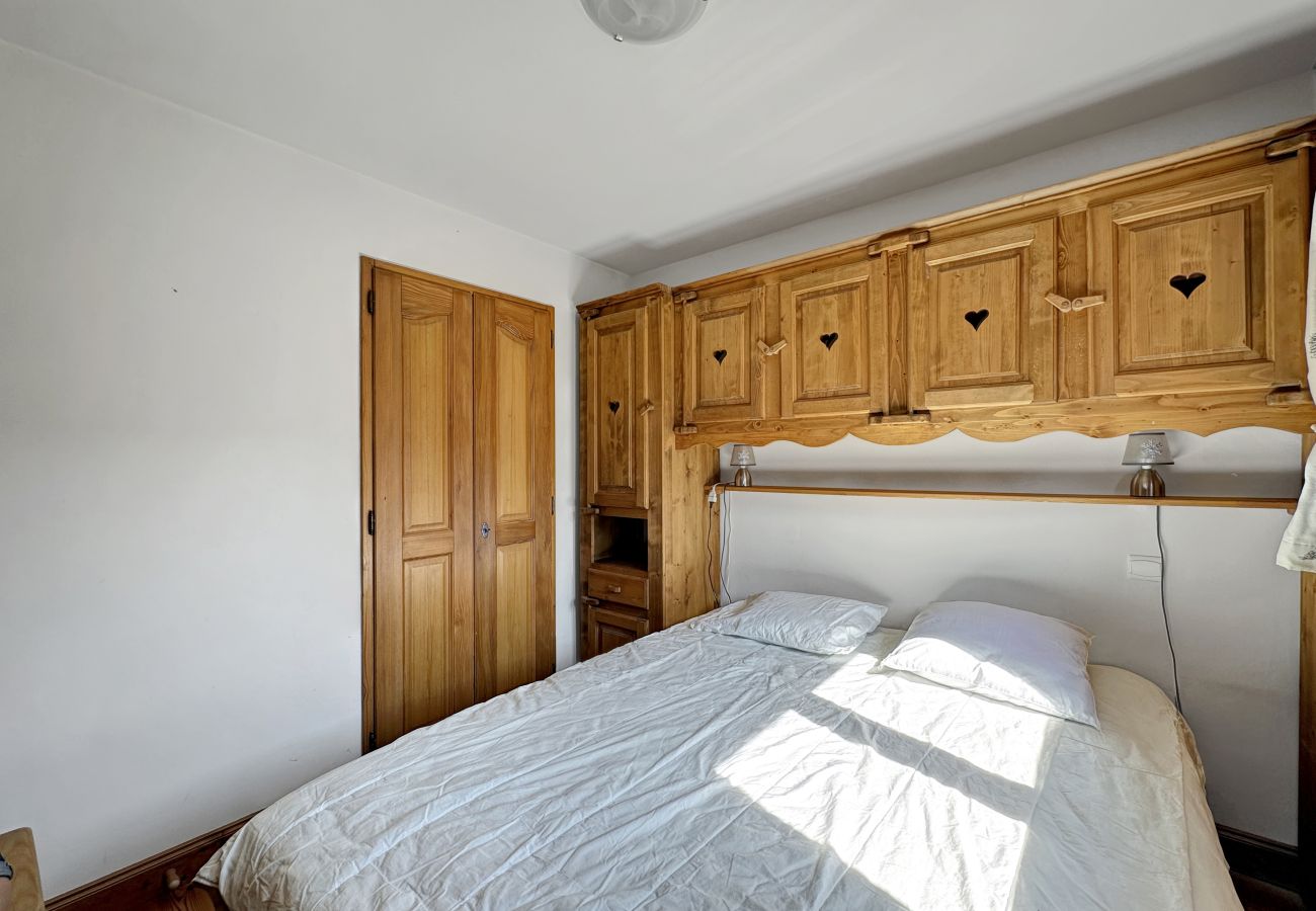 Apartment in Les Carroz d'Arâches - TRAA15 - Appartement 3 pièces proximité skibus Apartment in Les Carroz d'Arâches - TRAA15 - Appartement 3 pièces proximité skibus