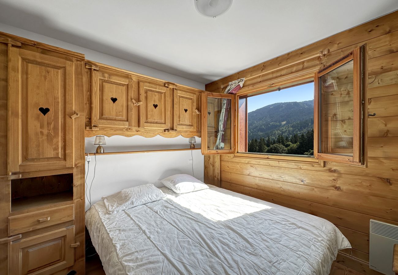 Apartment in Les Carroz d'Arâches - TRAA15 - Appartement 3 pièces proximité skibus Apartment in Les Carroz d'Arâches - TRAA15 - Appartement 3 pièces proximité skibus