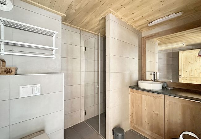 Apartment in Les Carroz d'Arâches - ELI422 - Appartement standing 6 pers. centre v Apartment in Les Carroz d'Arâches - ELI422 - Appartement standing 6 pers. centre v