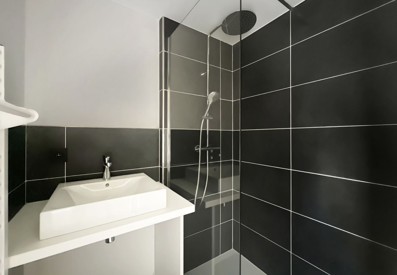 Apartment in Les Carroz d'Arâches - DBA202 - Appartement standing 4-5 pers Apartment in Les Carroz d'Arâches - DBA202 - Appartement standing 4-5 pers