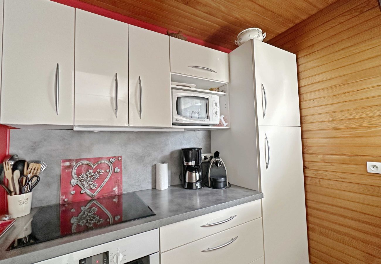 Apartment in Les Carroz d'Arâches - MAR219 - Appartement 4-5 pers. centre village Apartment in Les Carroz d'Arâches - MAR219 - Appartement 4-5 pers. centre village