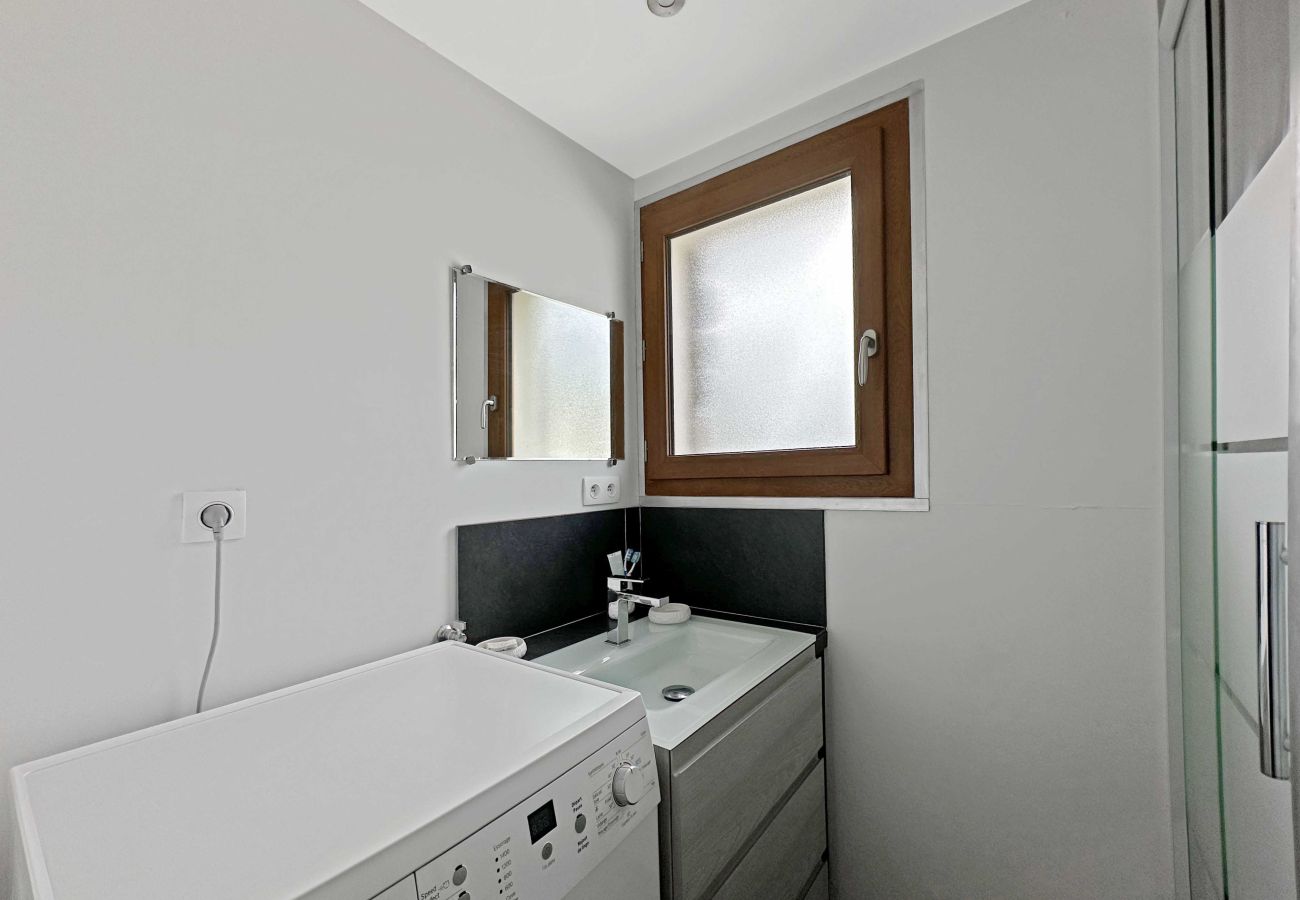 Apartment in Les Carroz d'Arâches - MAR219 - Appartement 4-5 pers. centre village Apartment in Les Carroz d'Arâches - MAR219 - Appartement 4-5 pers. centre village