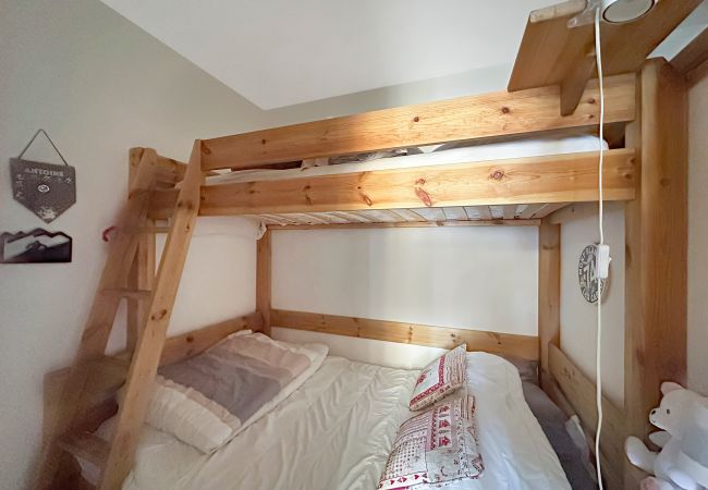 Apartment in Les Carroz d'Arâches - PE317 - 4 pièces 6-7 pers. proximité centre Apartment in Les Carroz d'Arâches - PE317 - 4 pièces 6-7 pers. proximité centre