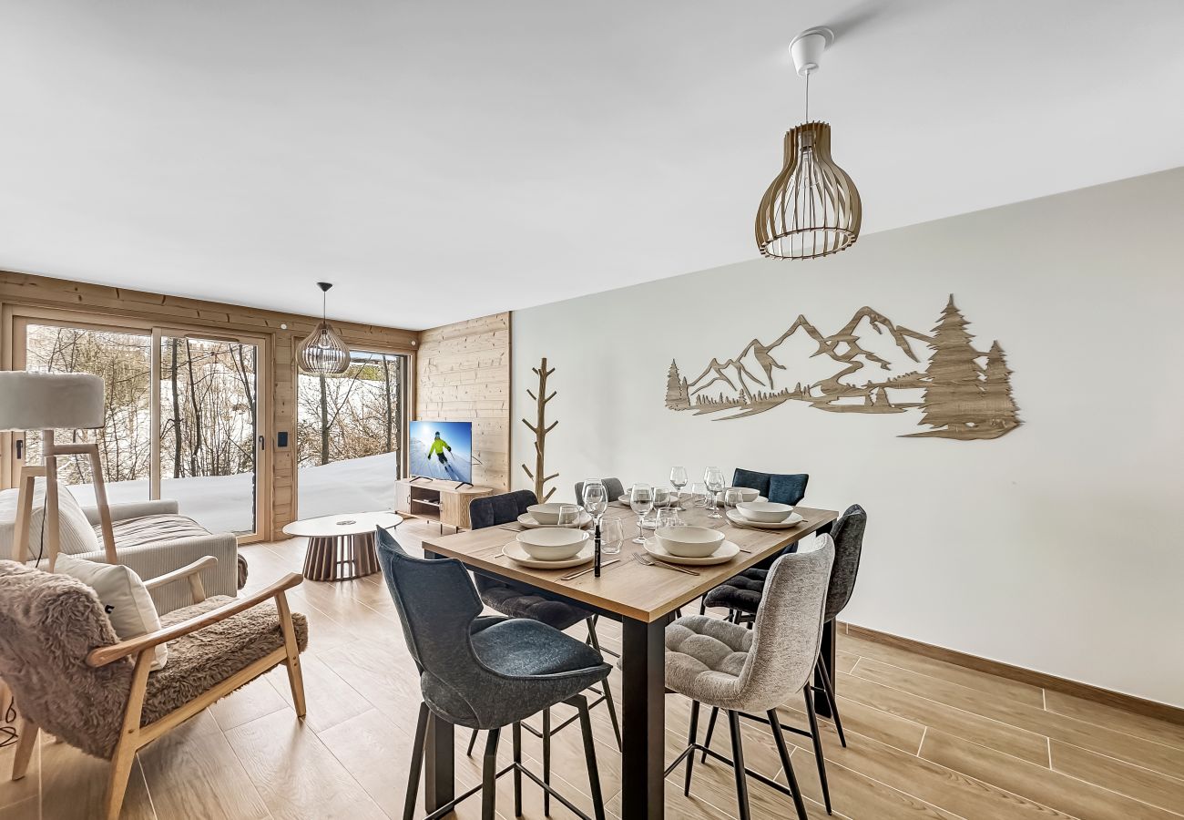 Apartment in Les Carroz d'Arâches - DBA003 - 4 pièces 6 pers. neuf centre