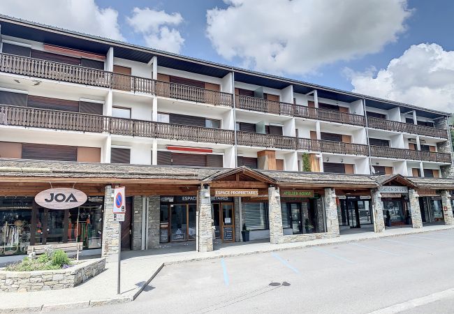 Appartement à Les Carroz d'Arâches - AA111 - 3 Pièces 6/8 Pers centre Carroz Appartement à Les Carroz d'Arâches - AA111 - 3 Pièces 6/8 Pers centre Carroz