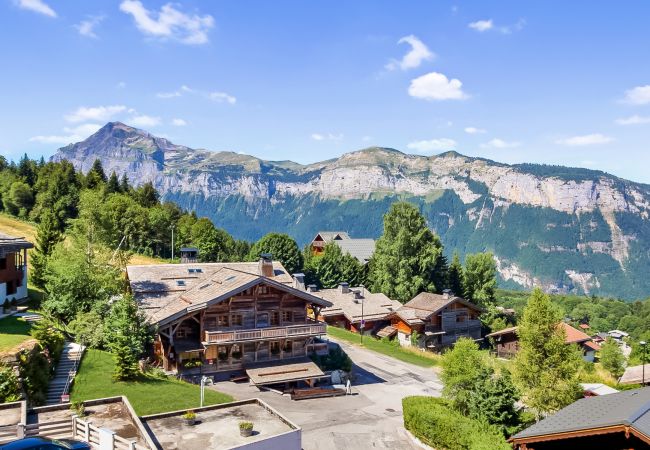 Studio à Les Carroz d'Arâches - BA112 Studio 4 Pers Pied de pistes Carroz Studio à Les Carroz d'Arâches - BA112 Studio 4 Pers Pied de pistes Carroz