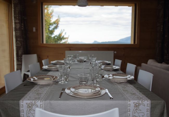 Chalet à Les Carroz d'Arâches - CH719 - Chalet 10 Pers aux Carroz Chalet à Les Carroz d'Arâches - CH719 - Chalet 10 Pers aux Carroz