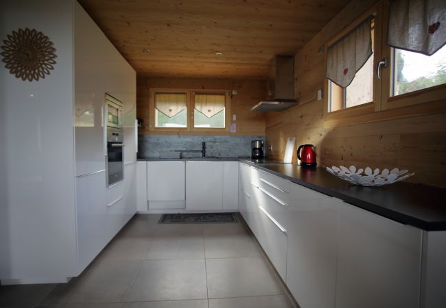 Chalet à Les Carroz d'Arâches - CH719 - Chalet 10 Pers aux Carroz Chalet à Les Carroz d'Arâches - CH719 - Chalet 10 Pers aux Carroz