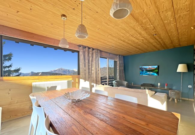 Chalet à Les Carroz d'Arâches - CH719 - Chalet 10 Pers aux Carroz