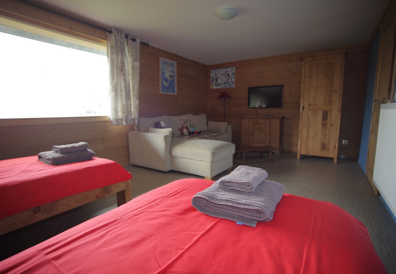 Chalet à Les Carroz d'Arâches - CH719 - Chalet 10 Pers aux Carroz Chalet à Les Carroz d'Arâches - CH719 - Chalet 10 Pers aux Carroz