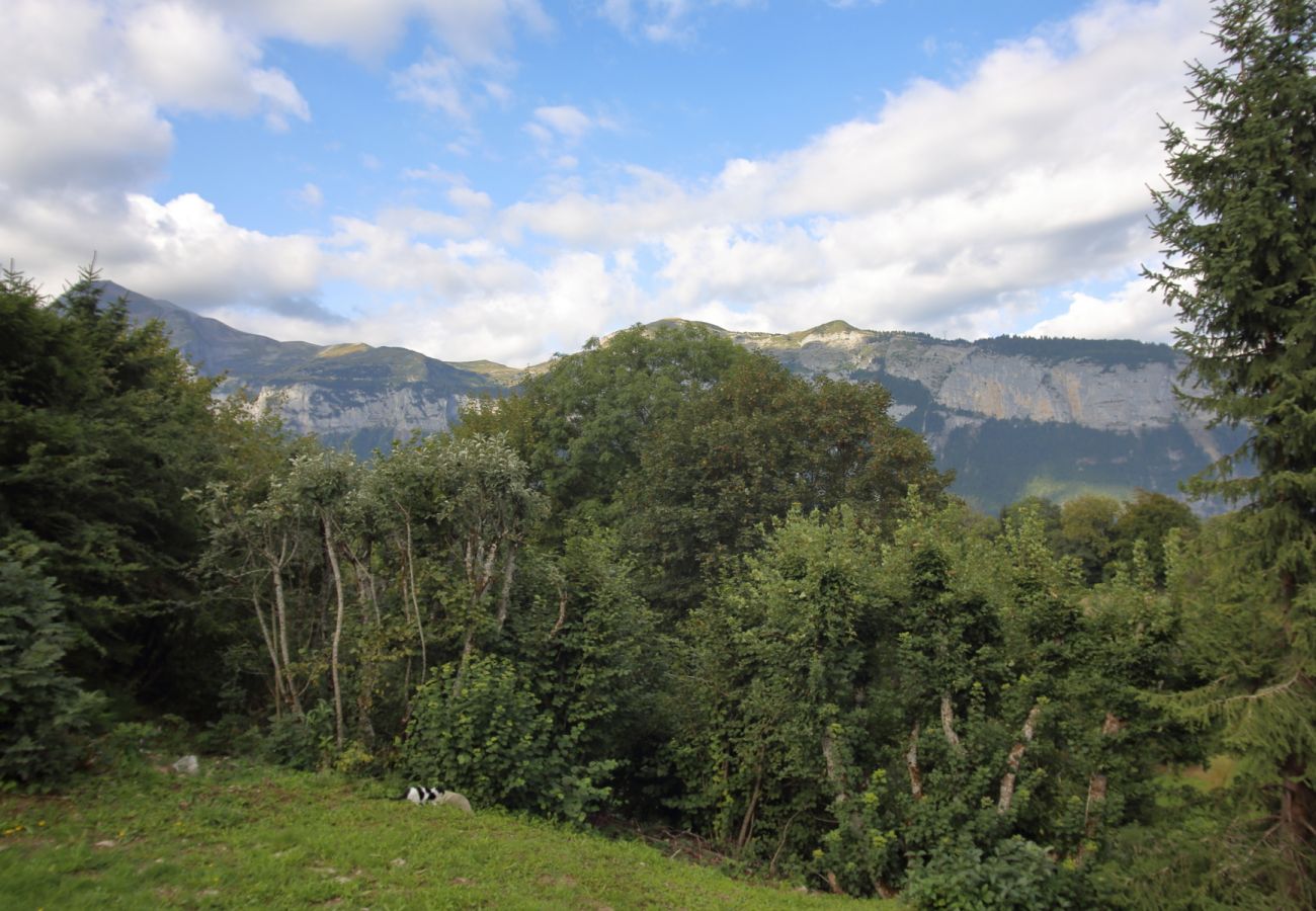 Chalet à Les Carroz d'Arâches - CH719 - Chalet 10 Pers aux Carroz Chalet à Les Carroz d'Arâches - CH719 - Chalet 10 Pers aux Carroz